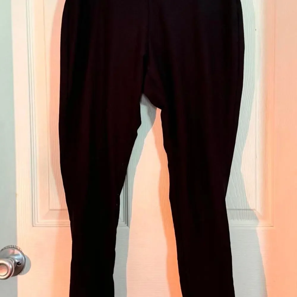 Nike black capri leggings